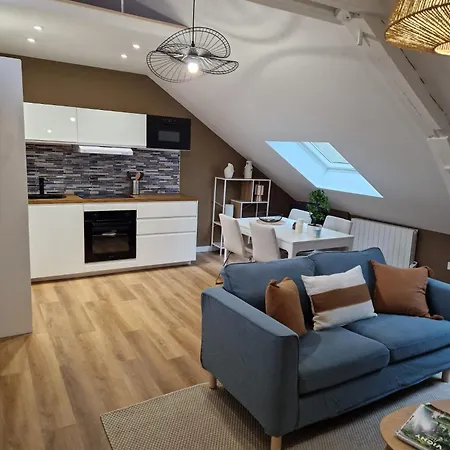 شقة L'intendance - Hypercentre - Chic - Proche Thermes & Parcs